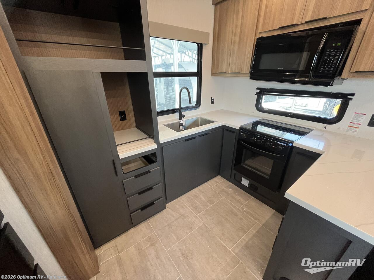 New 2025 Heartland Corterra CT3.7 available in La Feria, Texas