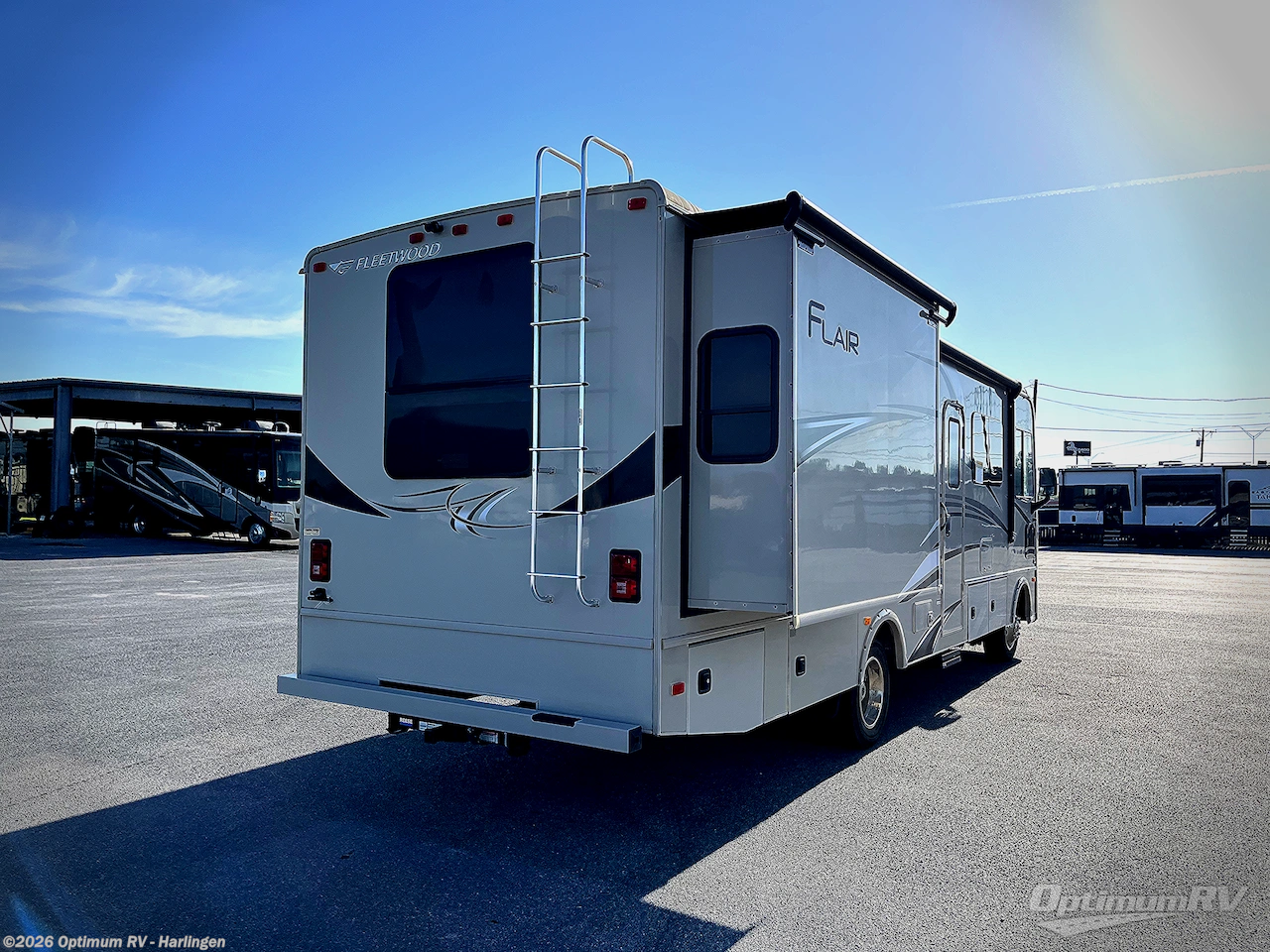 2018 Fleetwood Flair 30P - Used Class A For Sale by Optimum RV - Harlingen in La Feria, Texas features Slideout, Awning