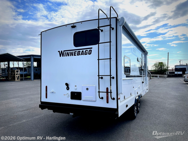 2026 Winnebago Thrive 22MBH #2WT920 - For Sale in La Feria, TX