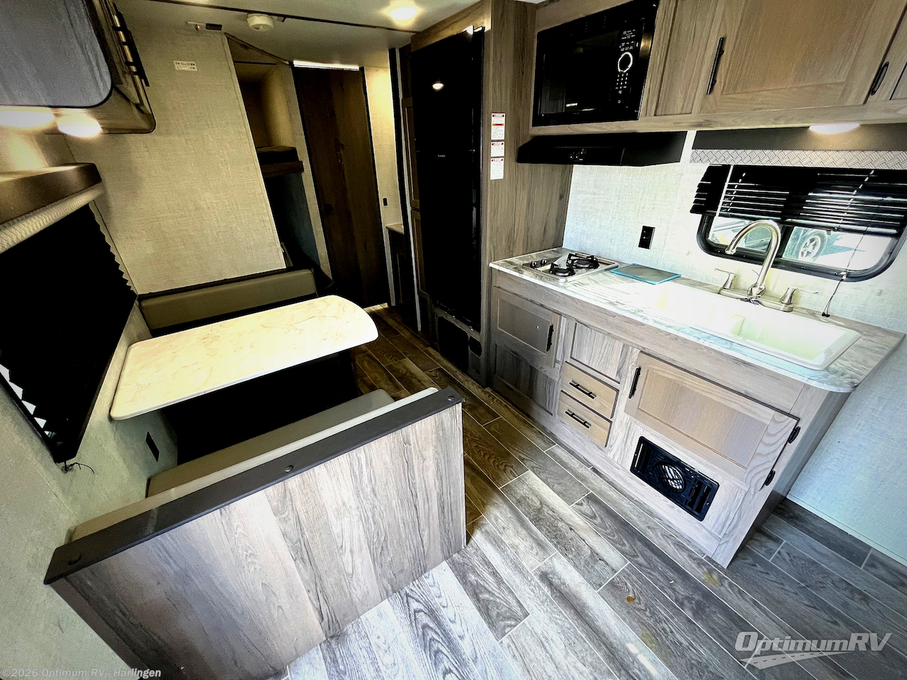 Used 2022 Gulf Stream Ameri-Lite Ultra Lite 248BH available in La Feria, Texas