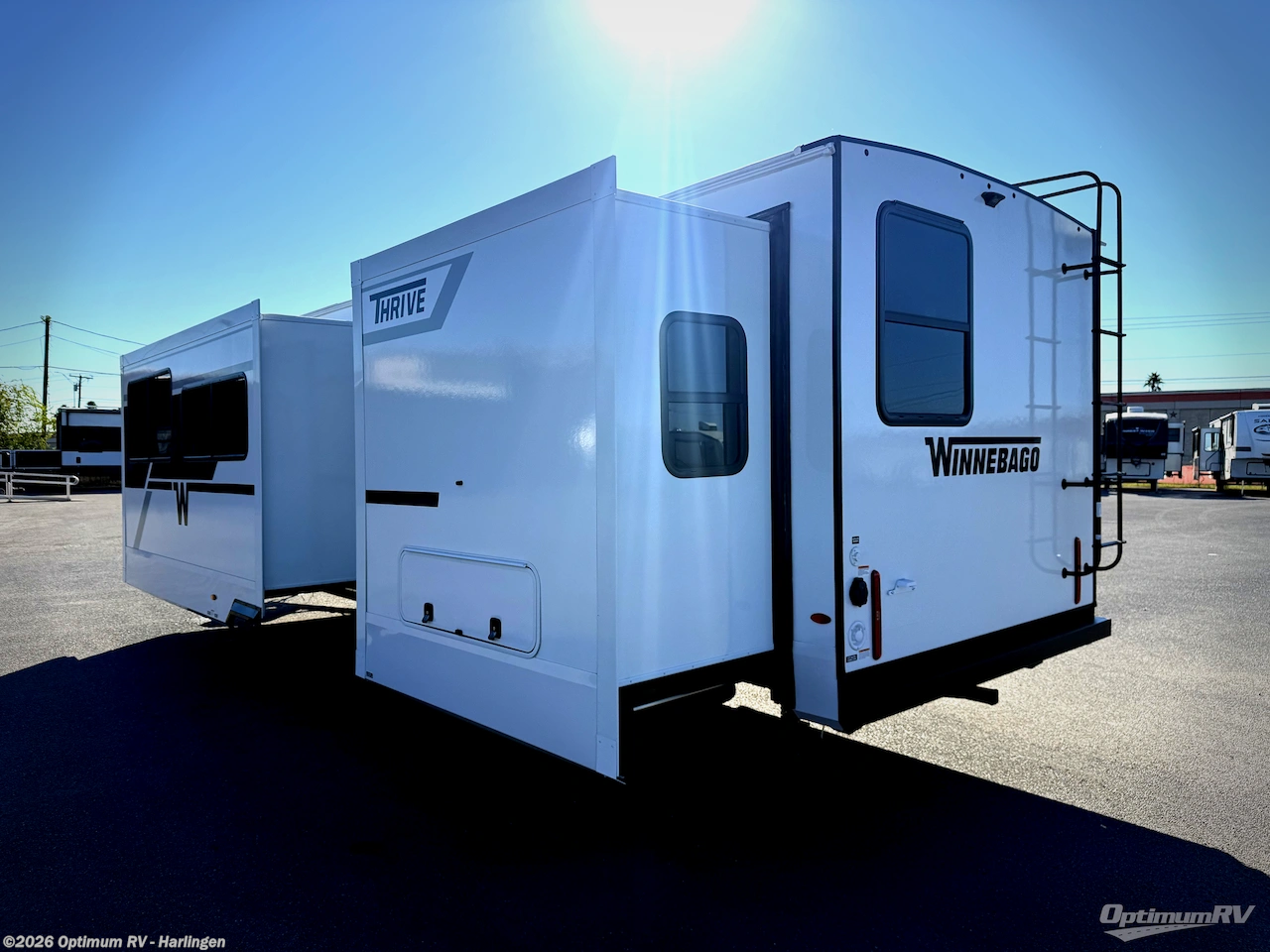2026 Thrive 26FKD by Winnebago from Optimum RV - Harlingen in La Feria, Texas