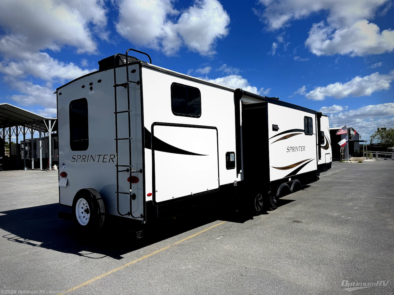 2023 Keystone Sprinter Limited 341BIK - Used Travel Trailer For Sale by Optimum RV - Harlingen in La Feria, Texas features Awning, Slideout