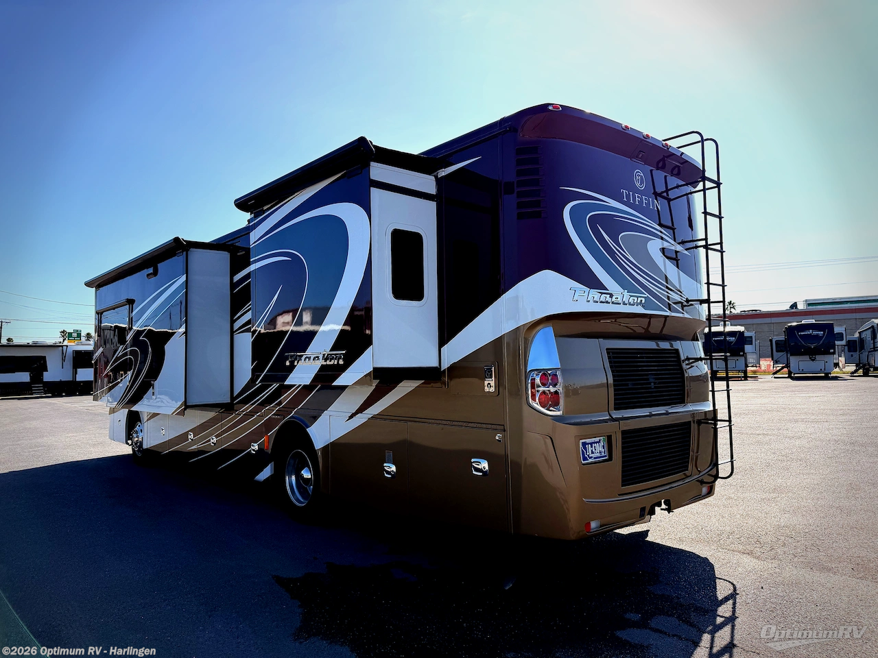 2016 Phaeton 36GH by Tiffin from Optimum RV - Harlingen in La Feria, Texas