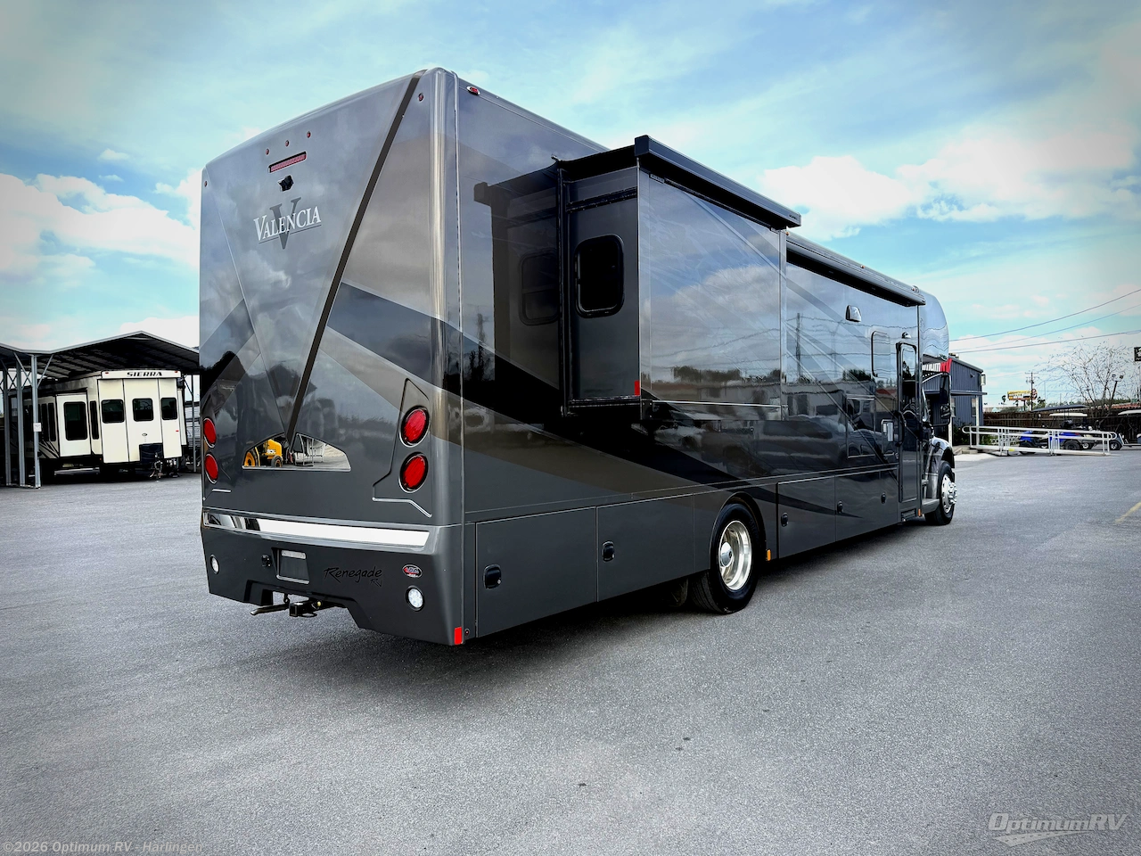 2022 Renegade Valencia 38RW - Used Class C For Sale by Optimum RV - Harlingen in La Feria, Texas features Slideout, Awning