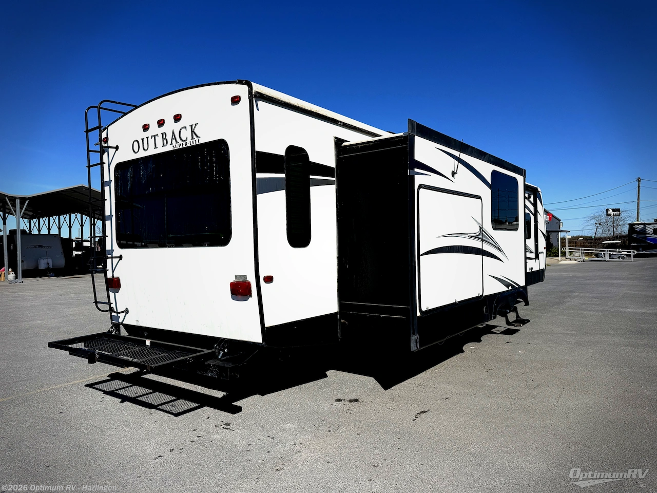 2018 Keystone Outback 330RL - Used Travel Trailer For Sale by Optimum RV - Harlingen in La Feria, Texas features Slideout, Awning