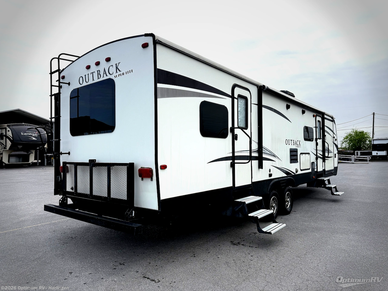 2018 Keystone Outback 324CG - Used Travel Trailer For Sale by Optimum RV - Harlingen in La Feria, Texas features Slideout, Awning