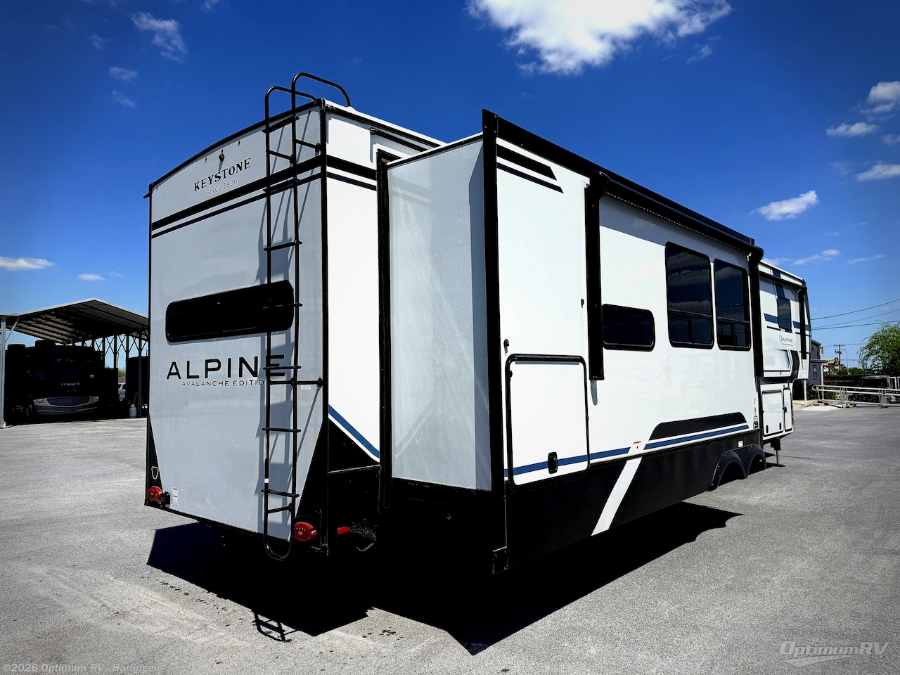 2026 Keystone Alpine Avalanche Edition 379MB - New Fifth Wheel For Sale by Optimum RV - Harlingen in La Feria, Texas features Slideout, Awning
