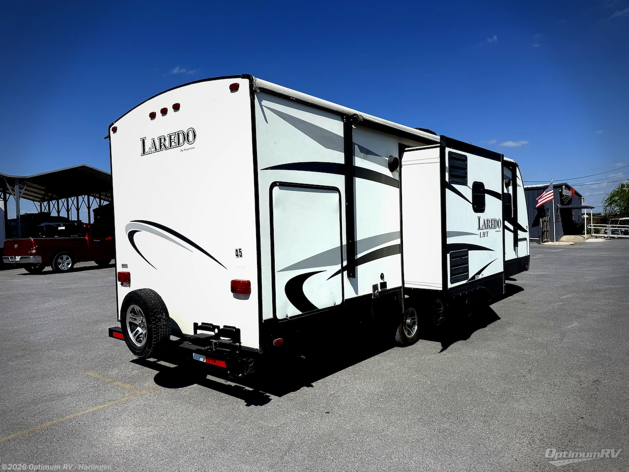 2016 Keystone Laredo LHT 27RB - Used Travel Trailer For Sale by Optimum RV - Harlingen in La Feria, Texas features Slideout