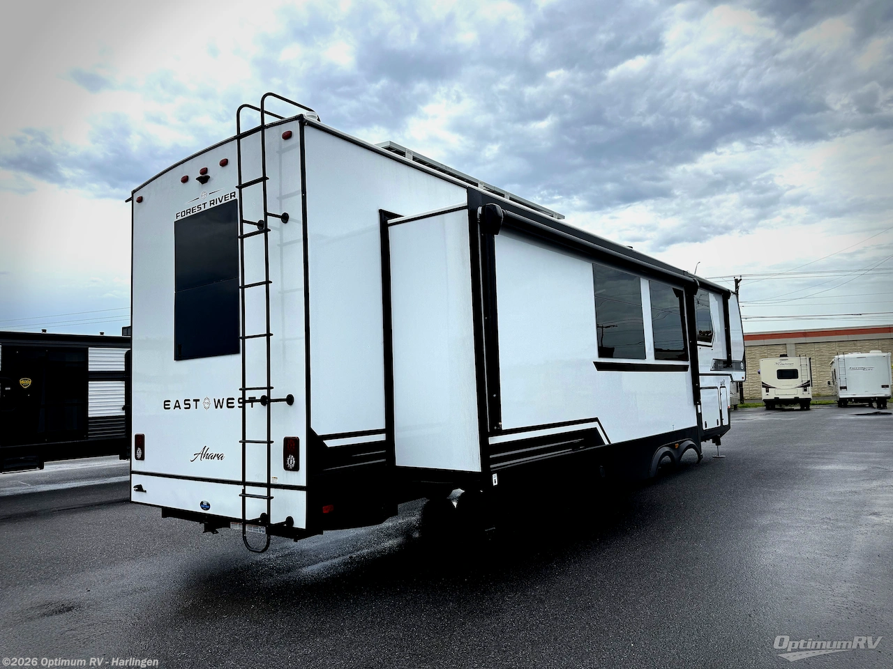 2026 East to West Ahara 395FB - New Fifth Wheel For Sale by Optimum RV - Harlingen in La Feria, Texas features Awning, Slideout