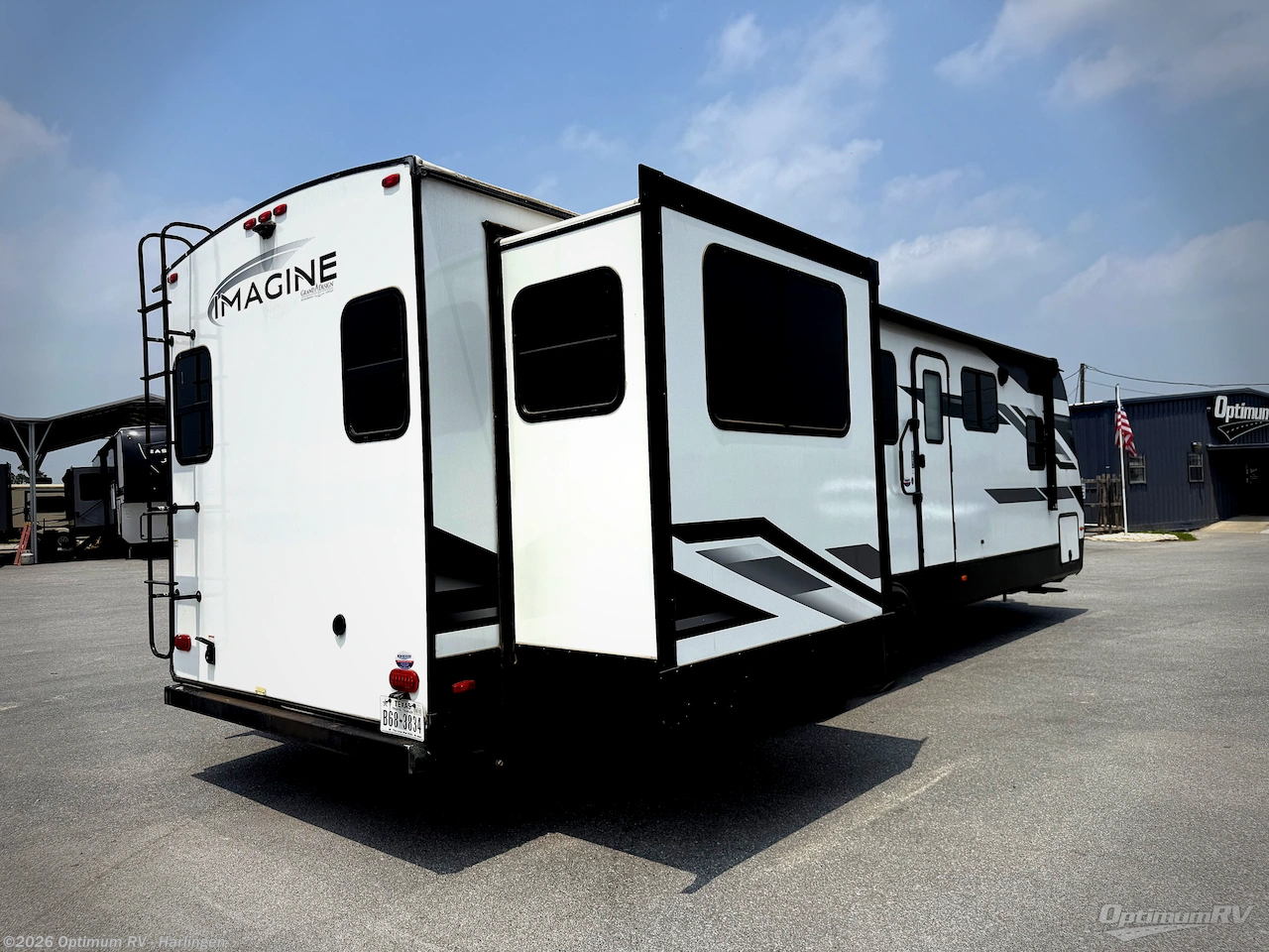 2023 Grand Design Imagine 3100RD - Used Travel Trailer For Sale by Optimum RV - Harlingen in La Feria, Texas features Awning, Slideout