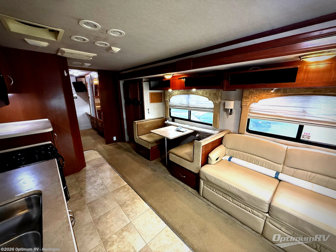 Used 2007 Fleetwood Bounder 35E available in La Feria, Texas