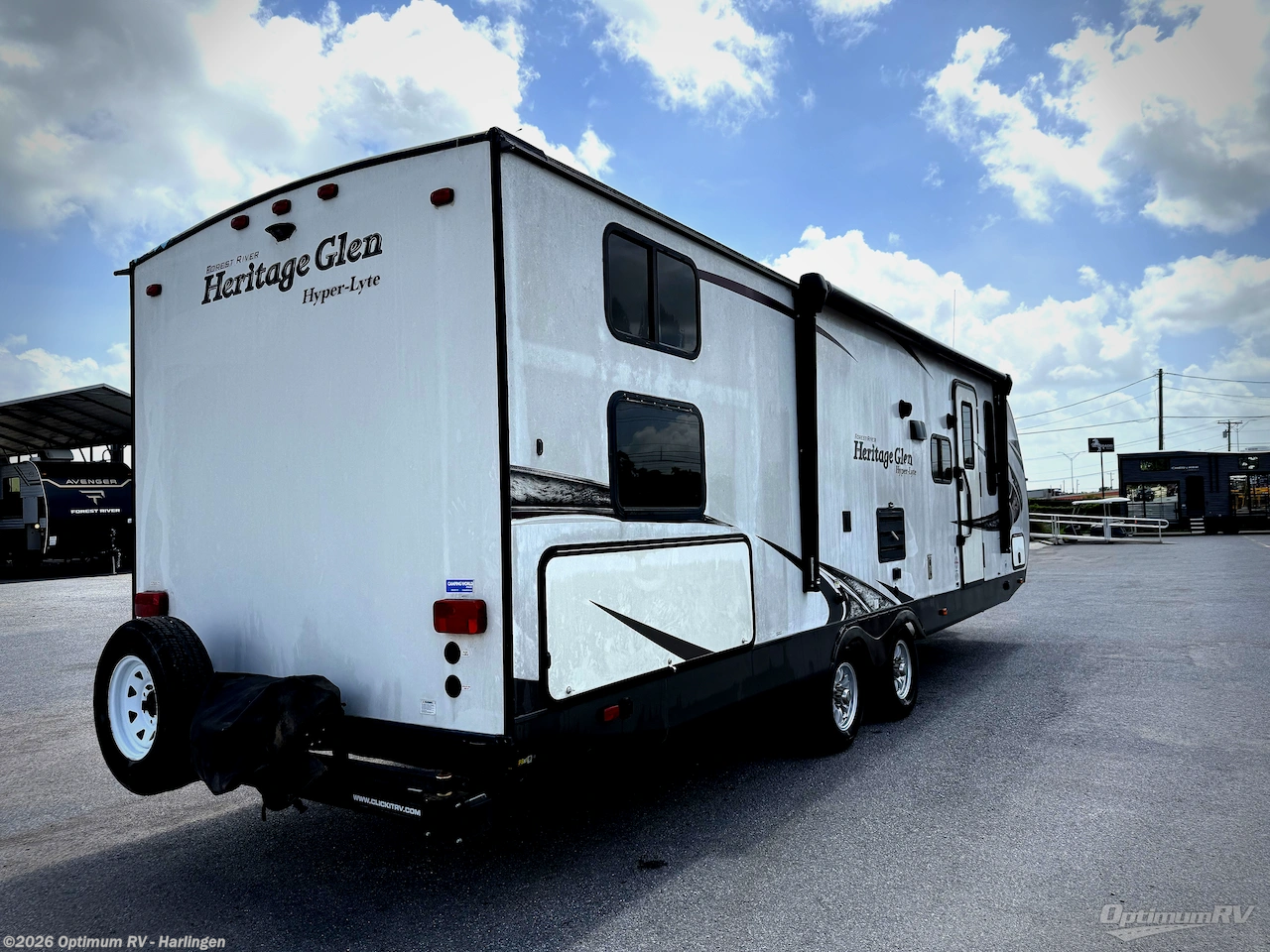 2018 Forest River Wildwood Heritage Glen Hyper-Lyte 29BHHL - Used Travel Trailer For Sale by Optimum RV - Harlingen in La Feria, Texas features Awning, Slideout