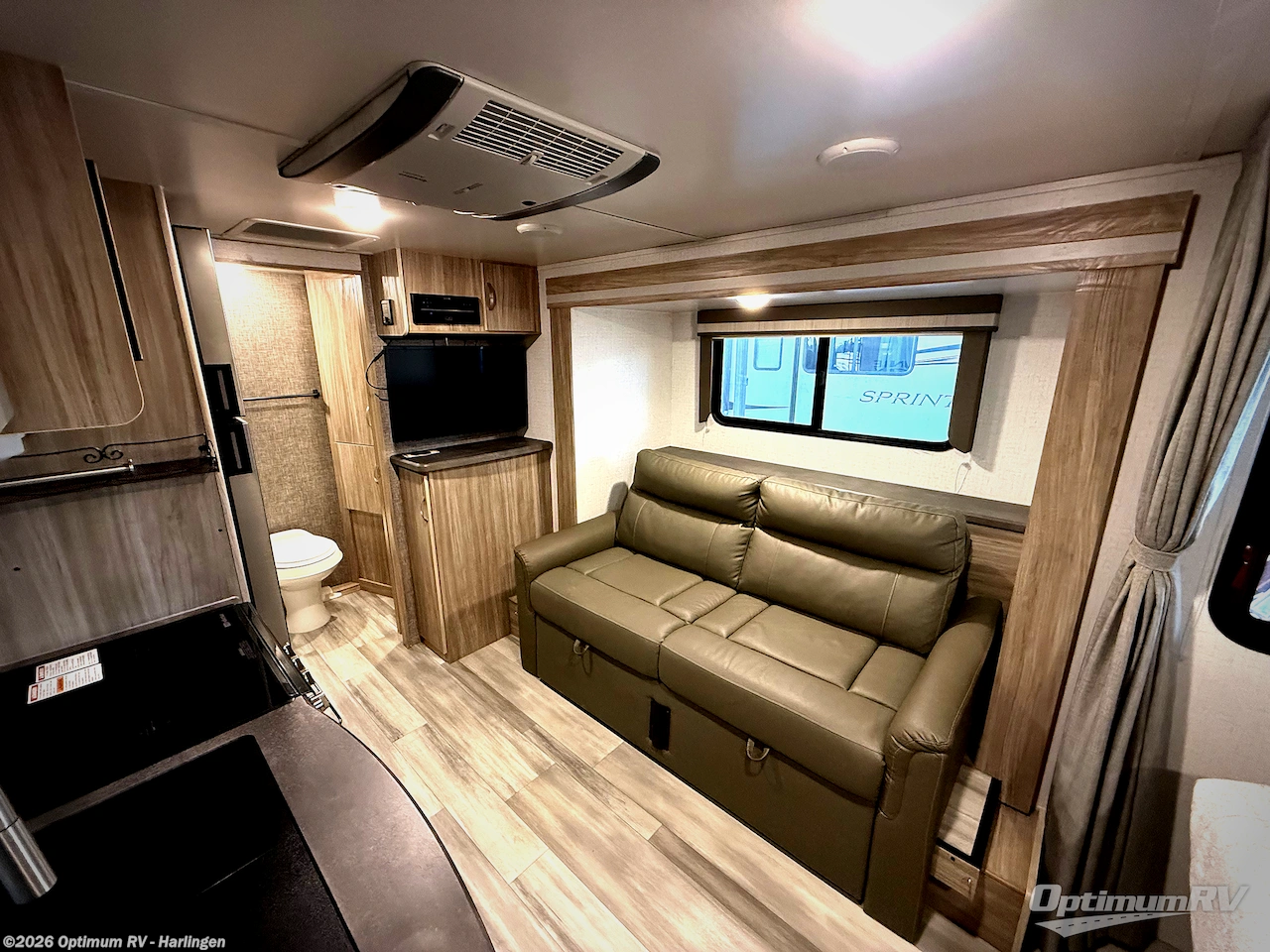Used 2022 Winnebago Micro Minnie FLX 2108FBS available in La Feria, Texas