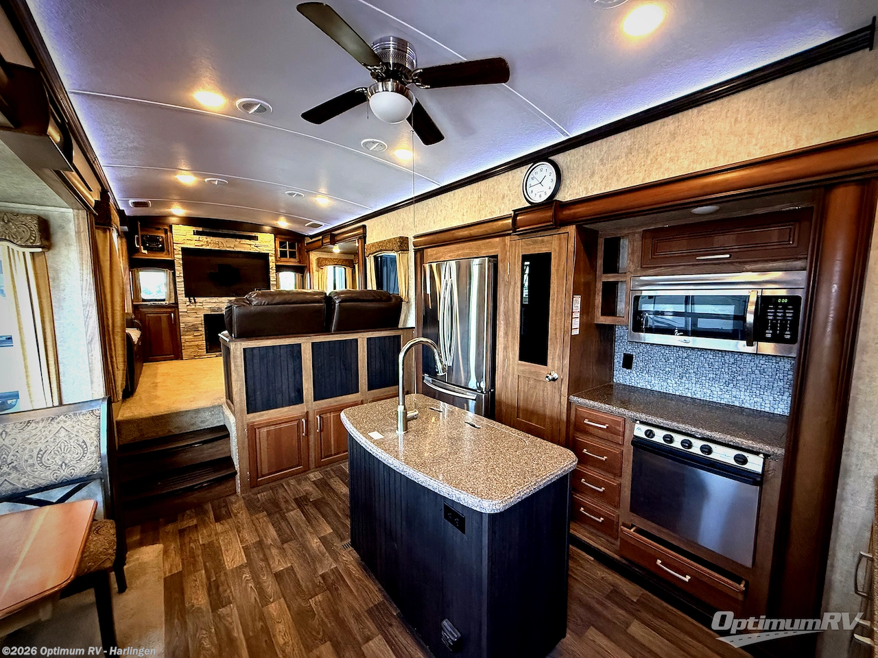 Used 2016 Keystone Montana 3791 RD available in La Feria, Texas
