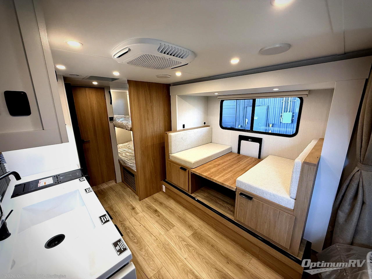 New 2027 Winnebago Micro Minnie 2200FBH available in La Feria, Texas