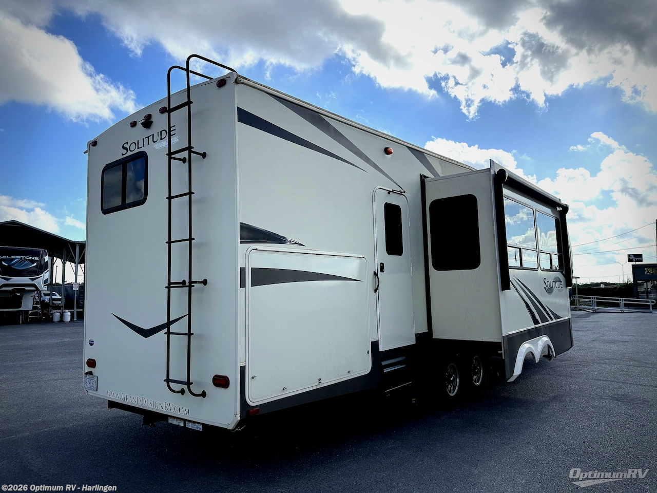 2020 Grand Design Solitude S-Class 3740BH - Used Fifth Wheel For Sale by Optimum RV - Harlingen in La Feria, Texas features Slideout, Awning