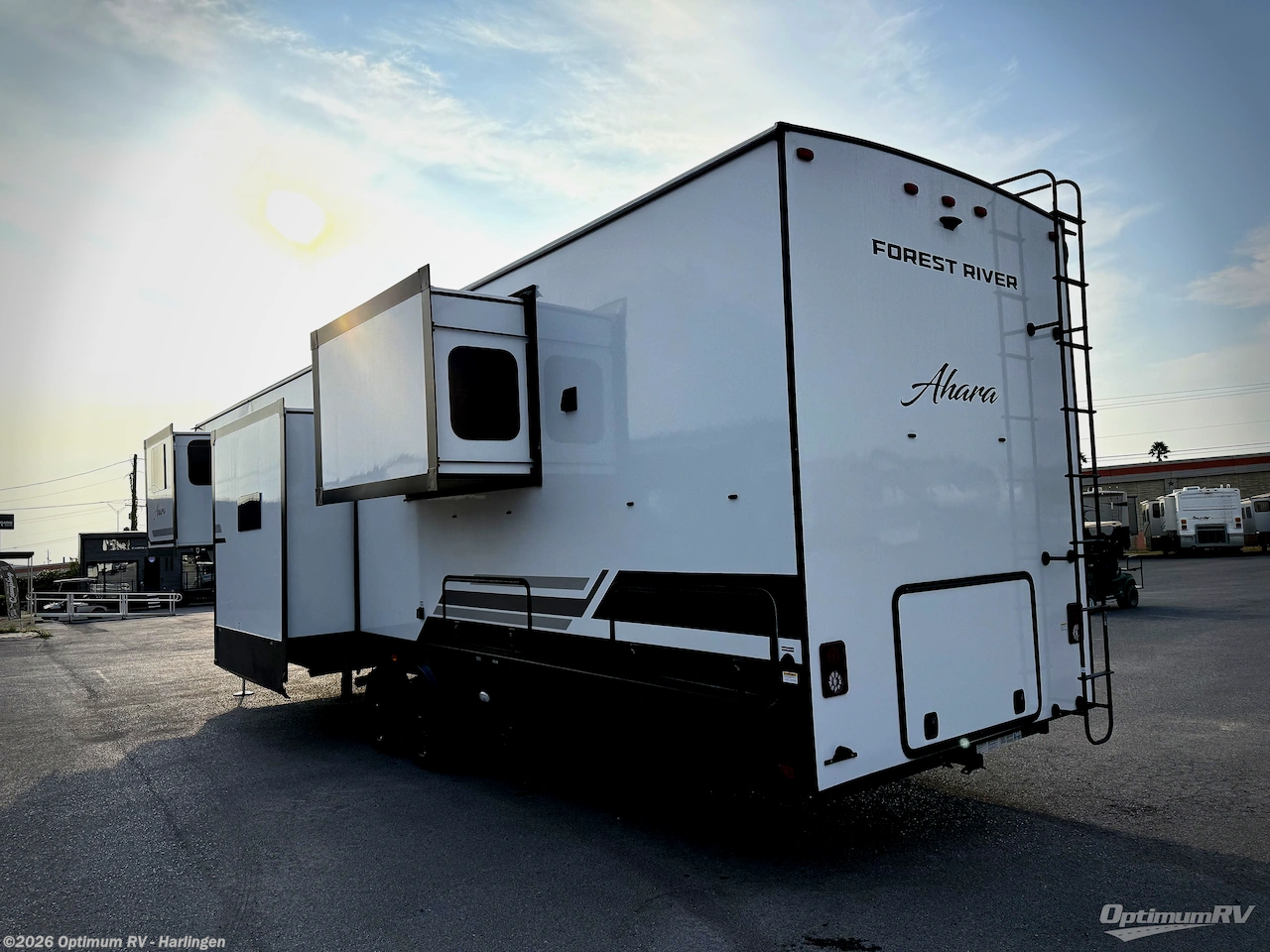 2027 Ahara 380FL by East to West from Optimum RV - Harlingen in La Feria, Texas