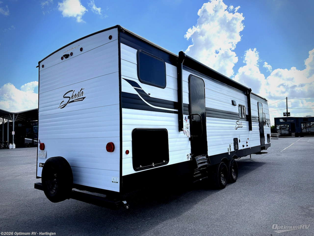 2026 Shasta I-5 Edition 533BH - Used Travel Trailer For Sale by Optimum RV - Harlingen in La Feria, Texas features Awning, Slideout