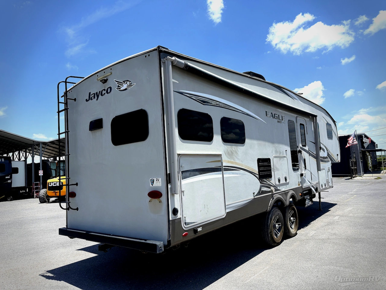 2018 Jayco Eagle HT 30.5 MLOK - Used Fifth Wheel For Sale by Optimum RV - Harlingen in La Feria, Texas features Slideout