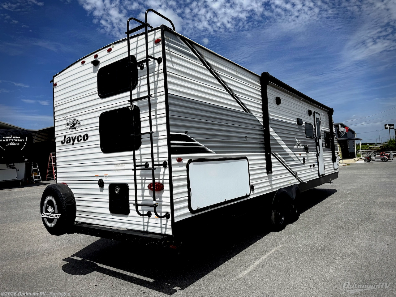 2025 Jayco Jay Flight 284BHS - Used Travel Trailer For Sale by Optimum RV - Harlingen in La Feria, Texas features Slideout, Awning