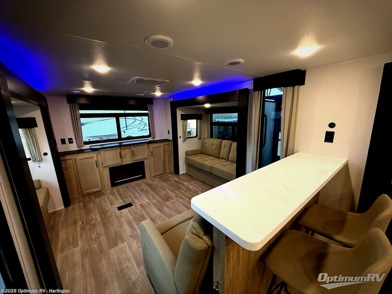 New 2027 Forest River Cherokee Wolf Den Black Label 306MMBL available in La Feria, Texas