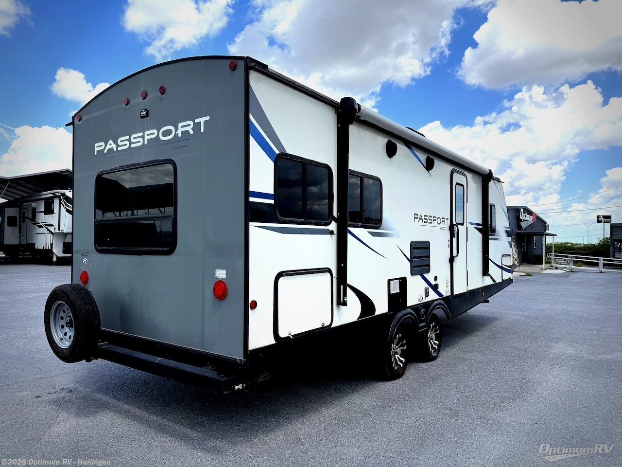 2021 Keystone Passport 2521RL GT Series - Used Travel Trailer For Sale by Optimum RV - Harlingen in La Feria, Texas features Awning, Slideout