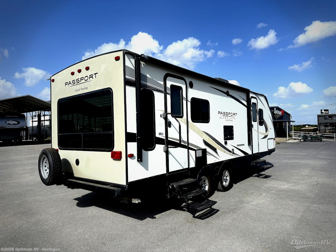 2017 Keystone Passport 2450RLWE Grand Touring - Used Travel Trailer For Sale by Optimum RV - Harlingen in La Feria, Texas features Slideout