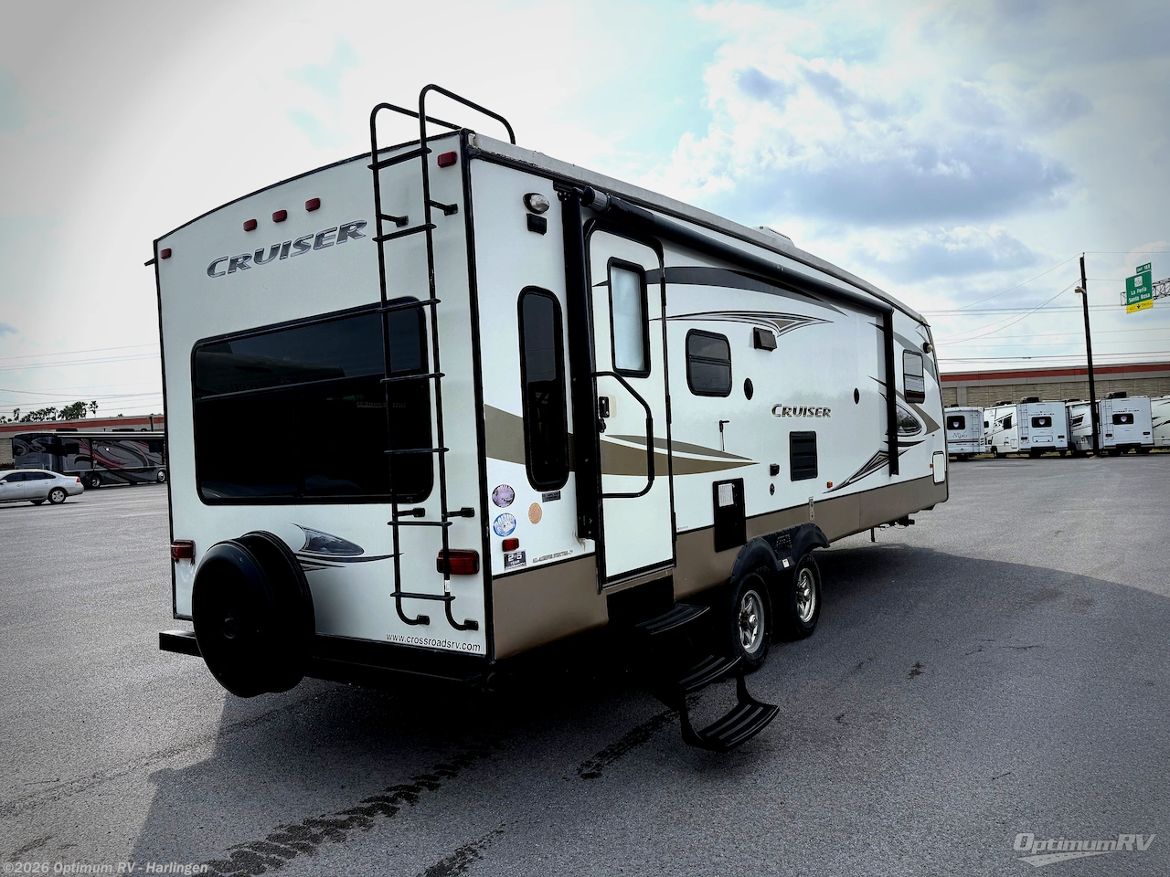 2012 CrossRoads Cruiser CF27RLX - Used Fifth Wheel For Sale by Optimum RV - Harlingen in La Feria, Texas features Slideout