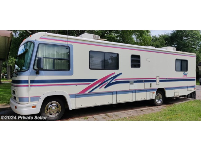 Used 1995 Fleetwood Flair available in Houston, Texas