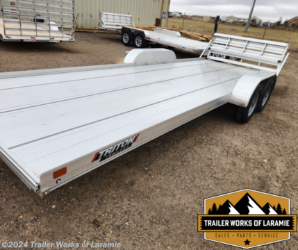 * Fully Welded, All-Aluminum Frame and Ramp * Straight And Bi-Fold Ramp Options * Wide Range Of Accessory Kits * Flush LED Lighting * Aluminum Fenders * Durable 1&#39; Aluminum Deck * Quickslide? And 360? Carriage Bolt Tie-Down Channels * Standard And Optional Tie Downs * Four-Cord Rubber E-Coated Torsion Axle * Spare tire Carrier Excludes tax, tag, title and registration fees. Dealer documentation fee of $389 not included in price.