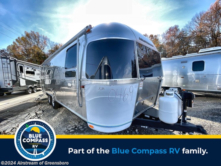 New 2024 Airstream Flying Cloud 27FB available in Colfax, North Carolina