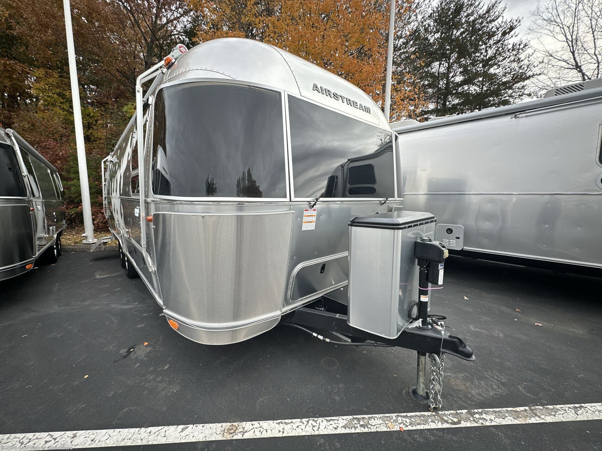 2023 Flying Cloud 27FB Twin by Airstream from Airstream of Greensboro in Colfax, North Carolina