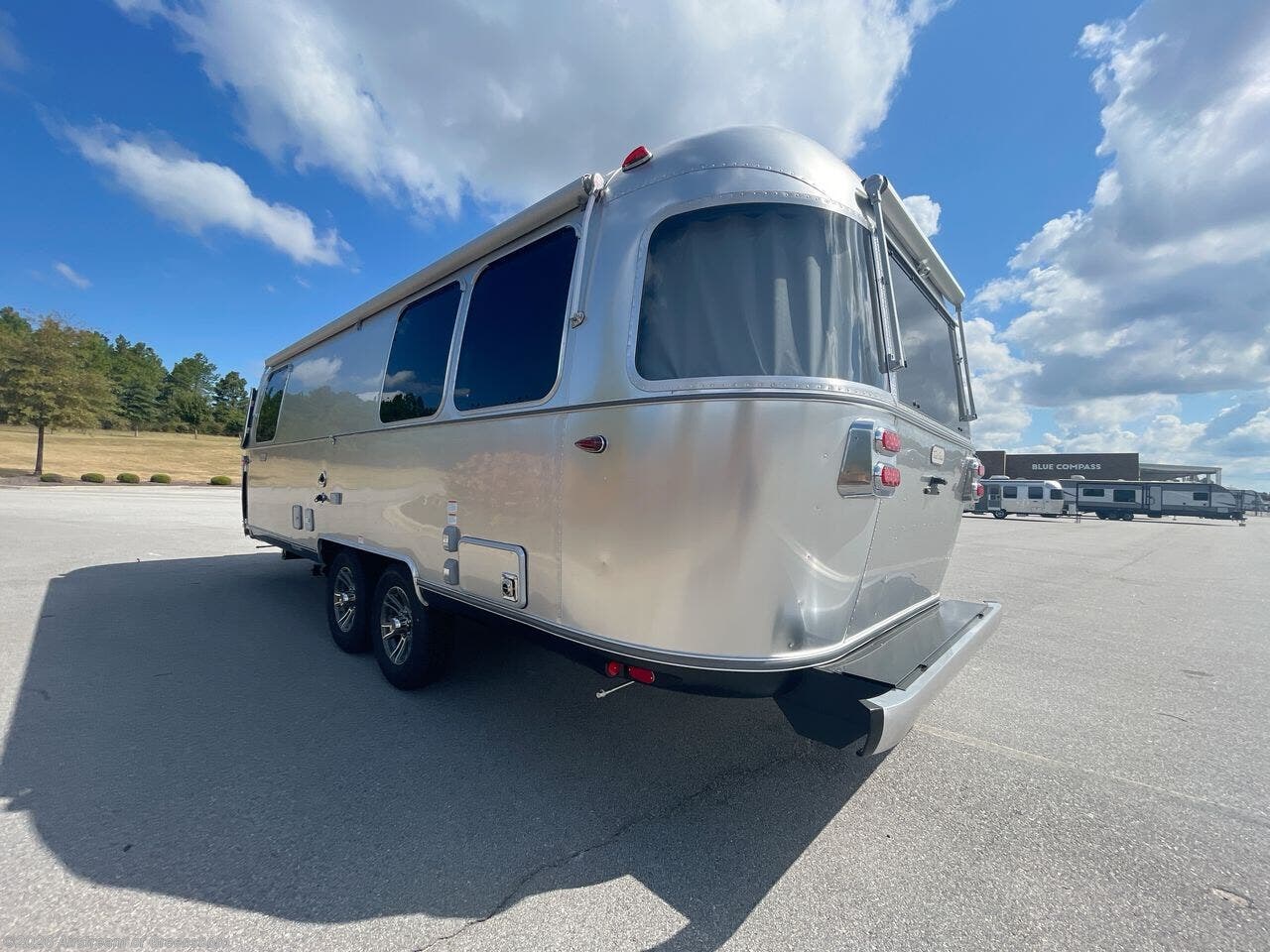 2026 Trade Wind 25FBQ by Airstream from Airstream of Greensboro in Colfax, North Carolina