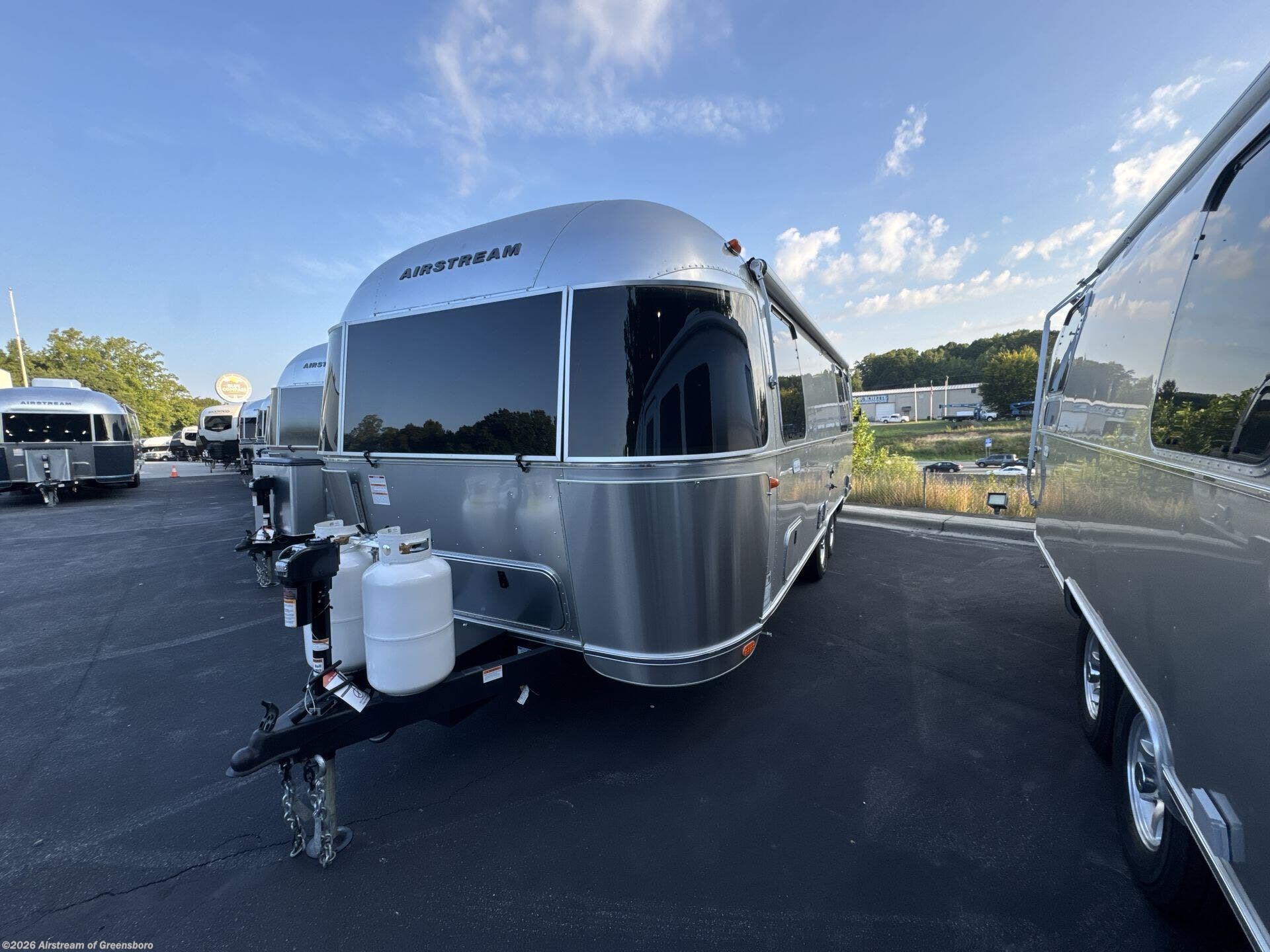 New 2027 Airstream Flying Cloud 25FB Twin available in Colfax, North Carolina