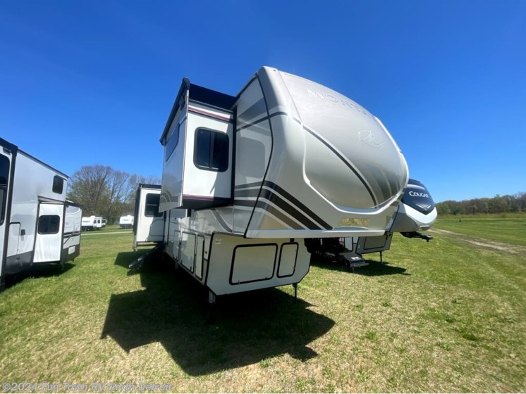 Used 2022 Keystone Montana 3781RL available in North Branch, Michigan
