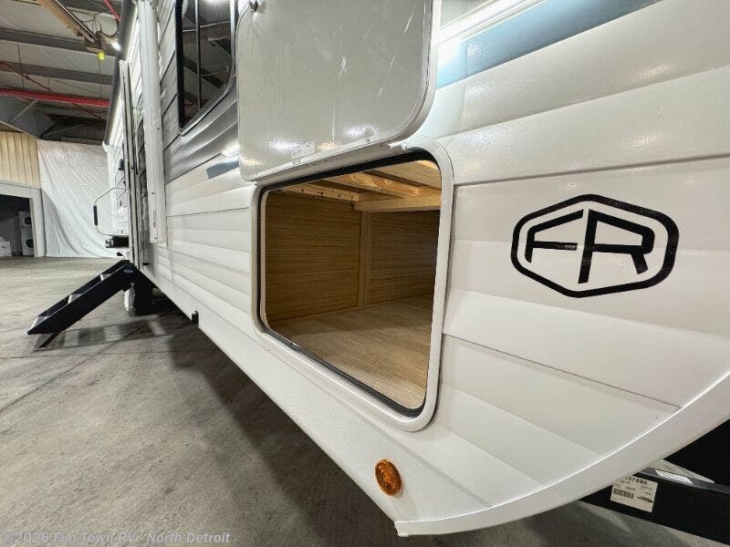 2025 Salem 29VBUD by Forest River from Fun Town RV - North Detroit in North Branch, Michigan