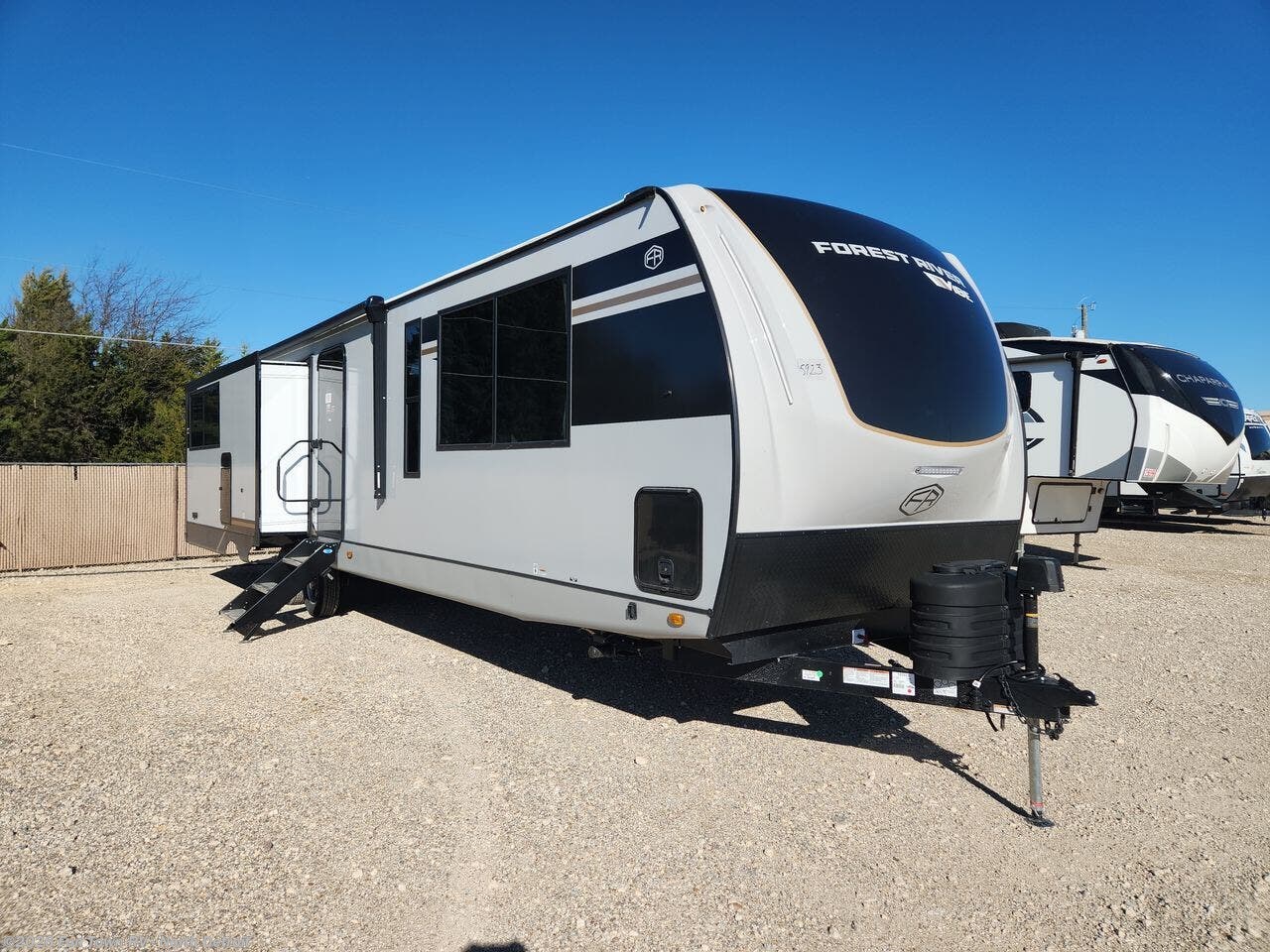 2025 Forest River Vibe 3400XL - New Travel Trailer For Sale by Fun Town RV - North Detroit in North Branch, Michigan