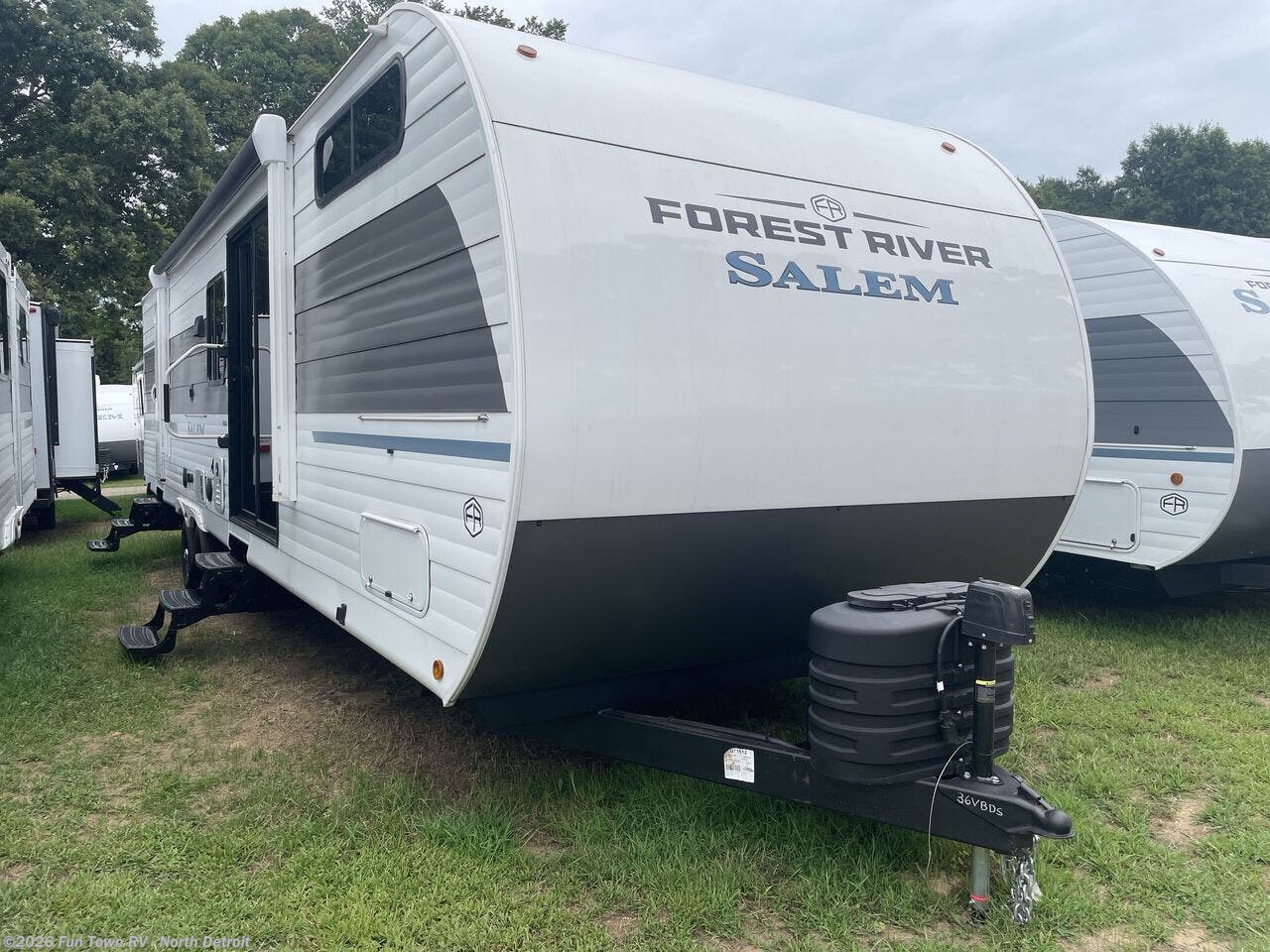 2025 Forest River Salem 36VBDS - New Travel Trailer For Sale by Fun Town RV - North Detroit in North Branch, Michigan