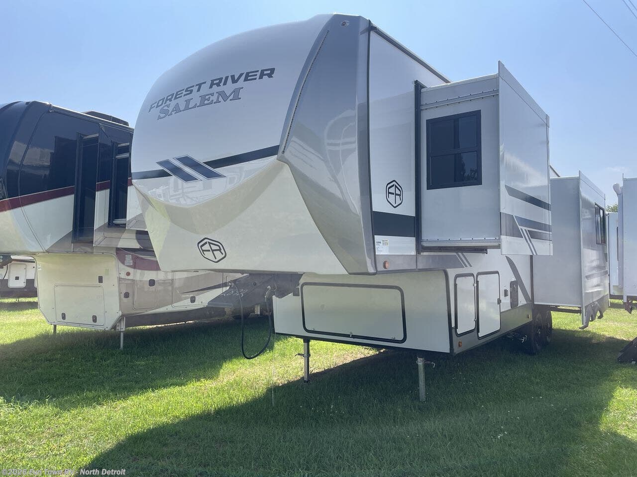 2026 Salem Hemisphere 286RL by Forest River from Fun Town RV - North Detroit in North Branch, Michigan