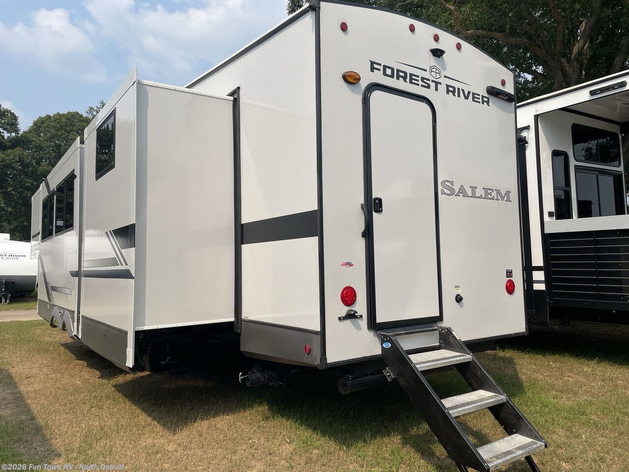 New 2025 Forest River Salem Hemisphere 356QB available in North Branch, Michigan