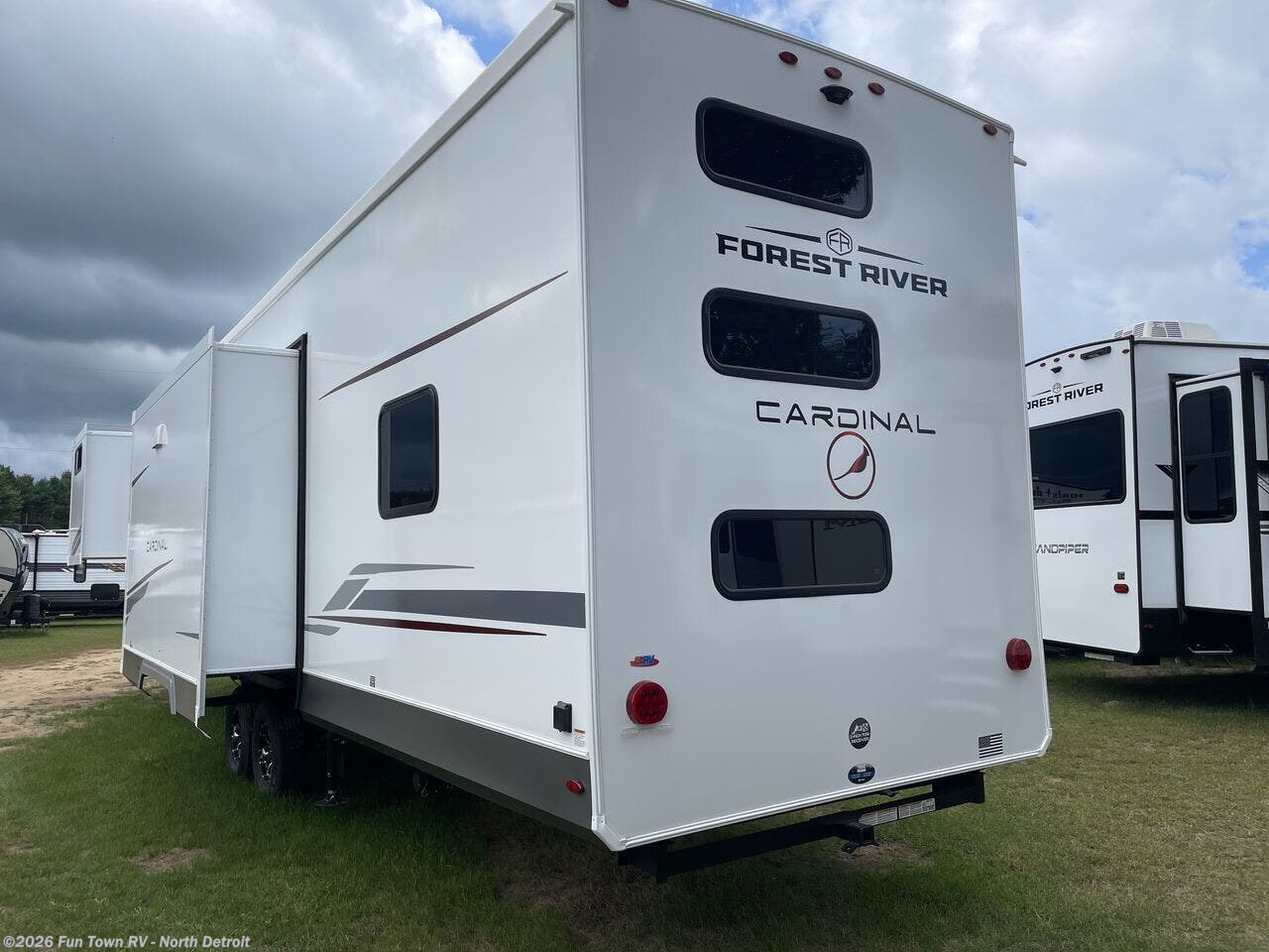 New 2026 Forest River Cardinal 34CRIB available in North Branch, Michigan