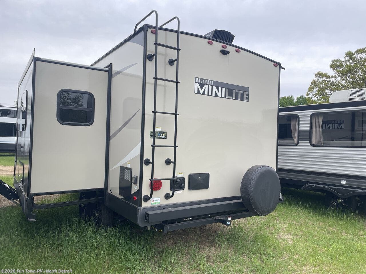 Used 2023 Forest River Rockwood Mini Lite 2104S available in North Branch, Michigan