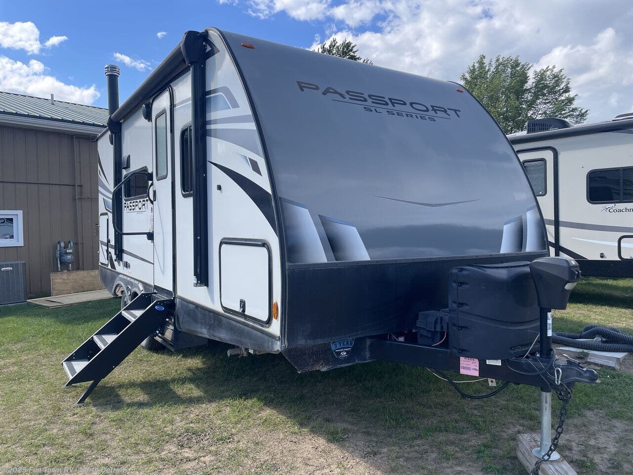2022 Keystone Passport 189RB - Used Travel Trailer For Sale by Fun Town RV - North Detroit in North Branch, Michigan