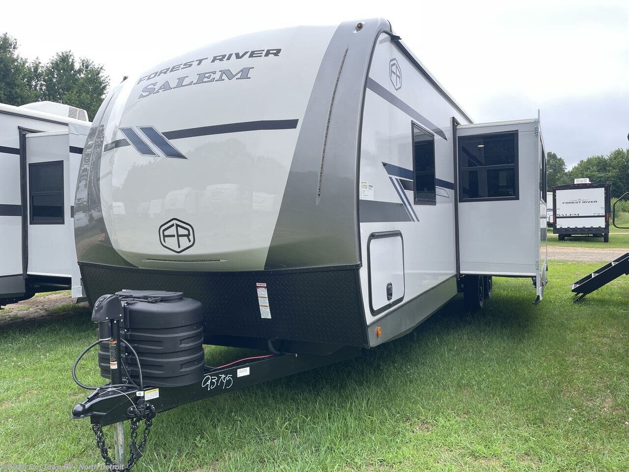 2026 Salem Hemisphere Hyper-Lyte 25BHHL by Forest River from Fun Town RV - North Detroit in North Branch, Michigan