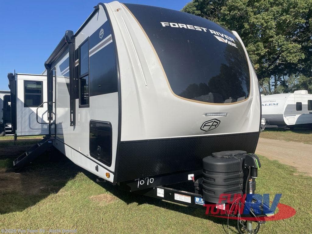 2026 Vibe 2800RL by Forest River from Fun Town RV - North Detroit in North Branch, Michigan