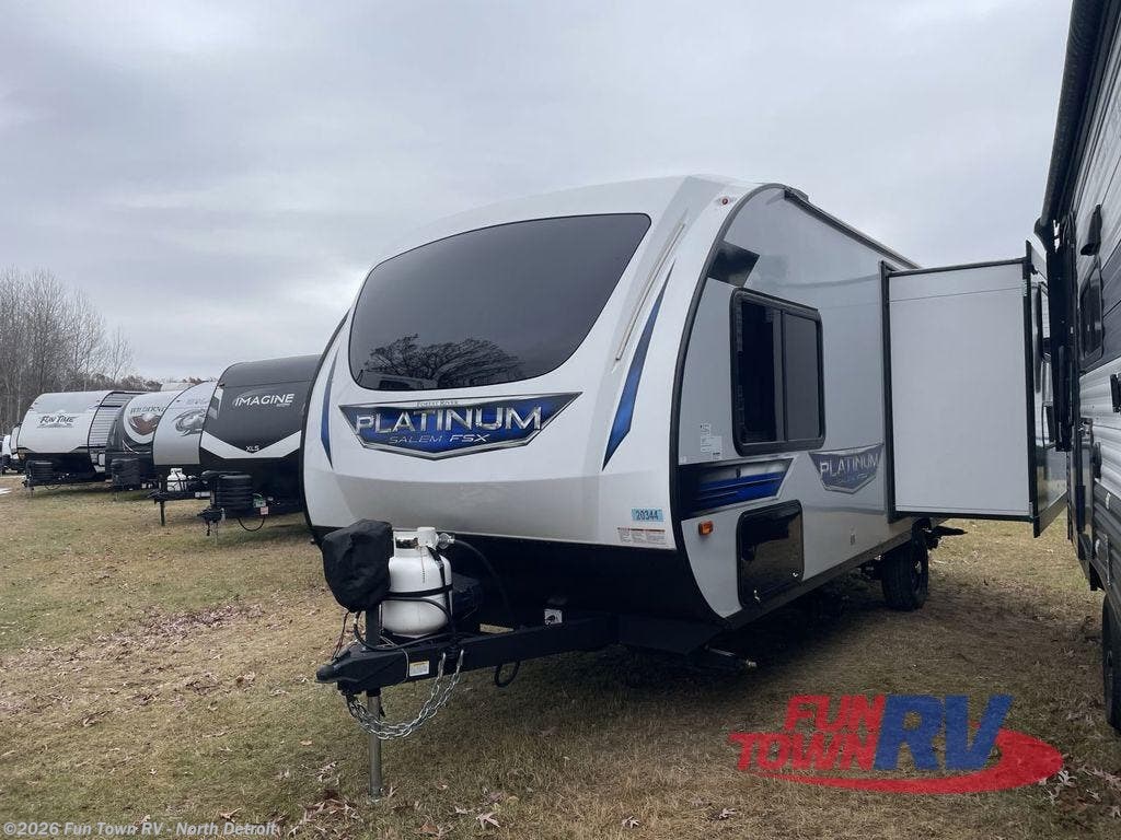 Used 2024 Forest River Salem FSX 165VIEWX available in North Branch, Michigan