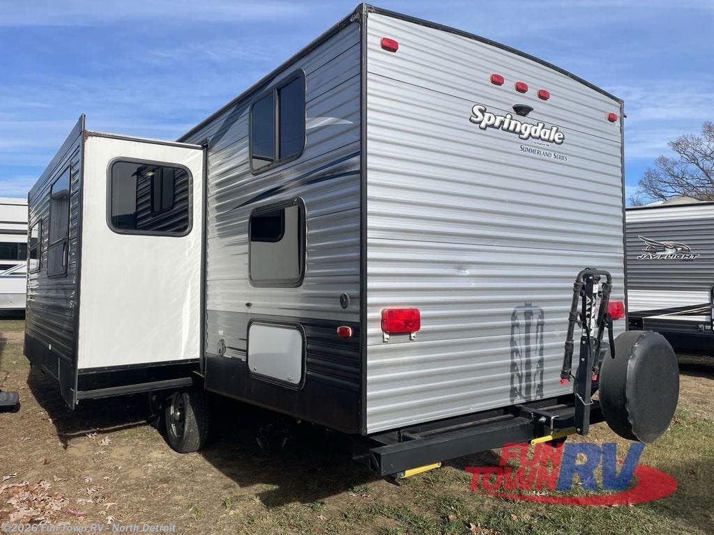 Used 2018 Keystone Springdale 2820BH available in North Branch, Michigan