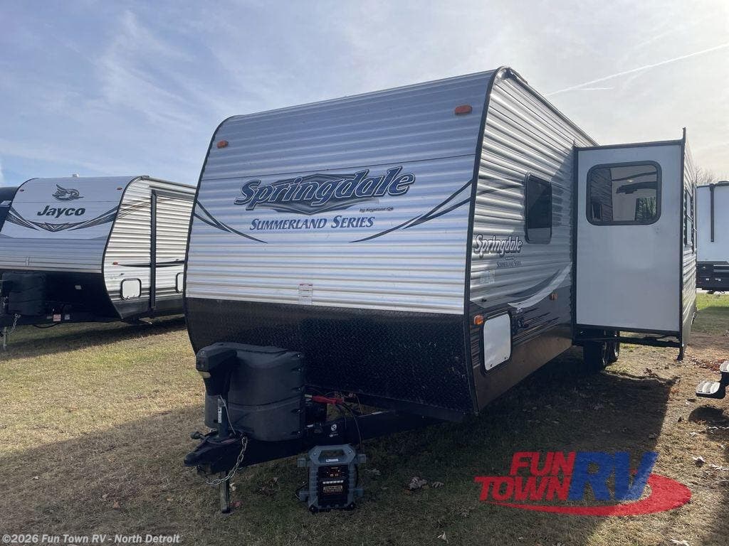 2018 Springdale 2820BH by Keystone from Fun Town RV - North Detroit in North Branch, Michigan