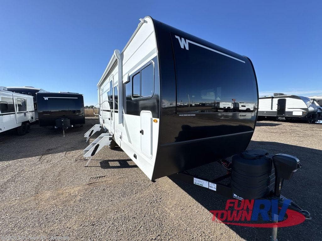 2026 Thrive 26FKD by Winnebago from Fun Town RV - Amarillo in Amarillo, Texas
