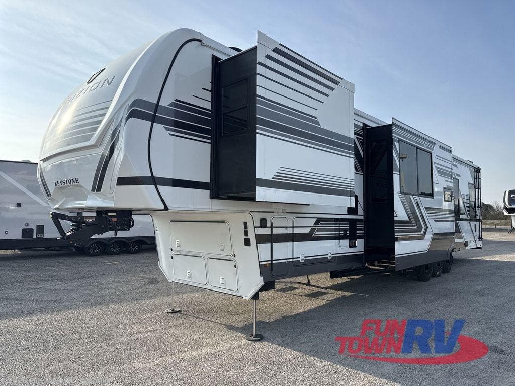 New 2026 Keystone Fuzion 432 available in Amarillo, Texas